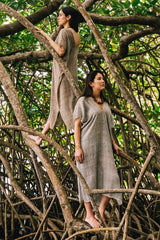 Traje de algodón orgánico teñido natural | Naturally dyed organic cotton dress