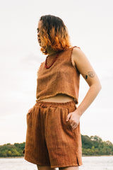 Set de top y short de algodón orgánico teñido natural | Naturally dyed organic cotton top and short set