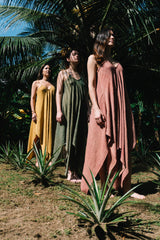 Traje de algodón orgánico teñido natural | Naturally dyed organic cotton dress