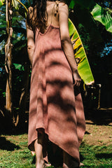 Traje de algodón orgánico teñido natural | Naturally dyed organic cotton dress