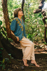 Top de algodón orgánico teñido natural | Naturally dyed organic cotton top